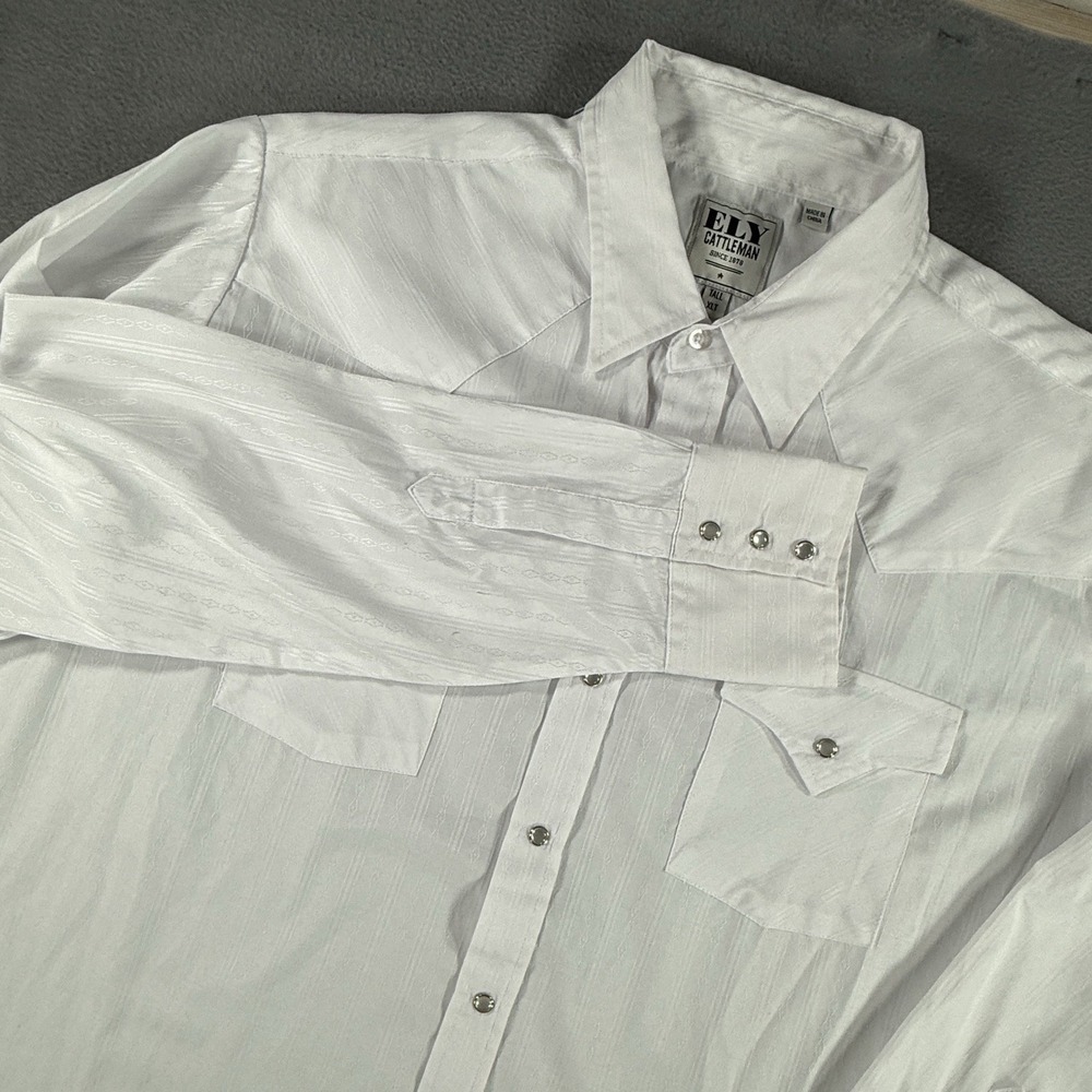 Ely Cattleman White Pearl Snap Shirt Size XL Tall XLT Striped Vertical Ribbed